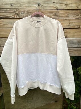Men's Abercrombie Oversized Two-Tone Crewneck Sweatshirt Size Large